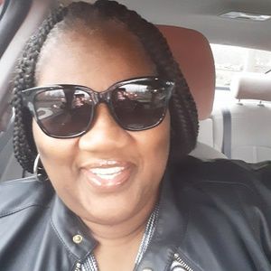 Meet your Posher, Lillian